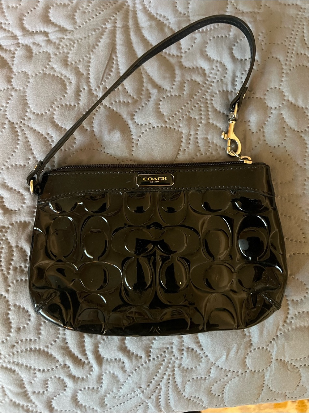 Vintage COACH Black Patent Leather Signature Wristlet